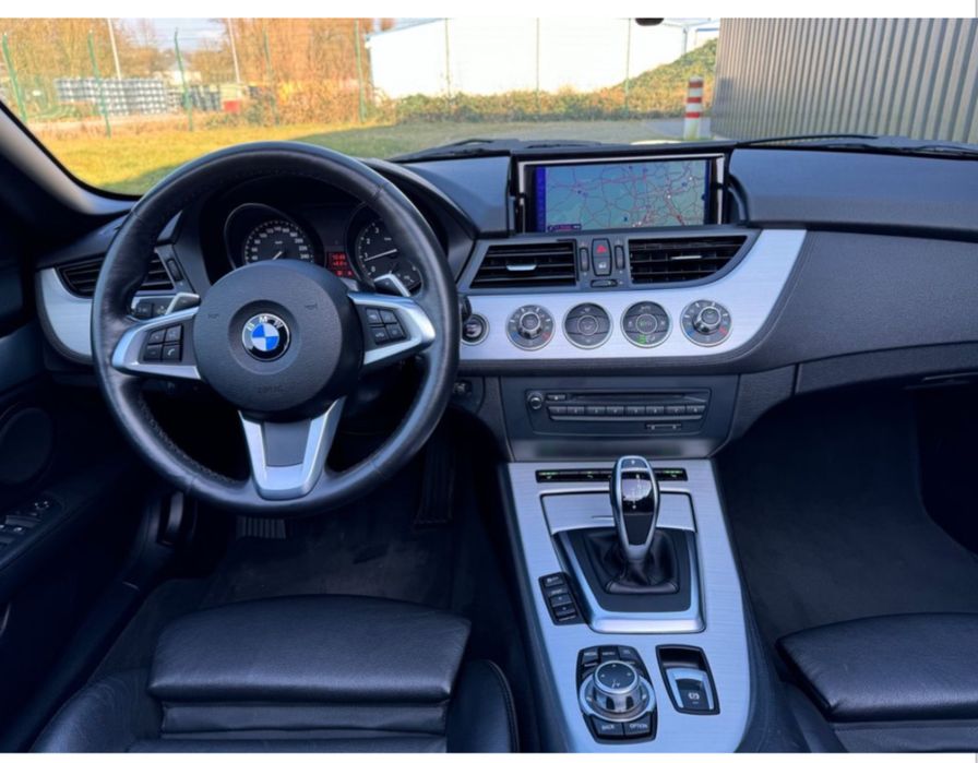 BMW Z4 2015, 19.500 € sDrive 20i-SPORT PAKET-NAVI LEDER, FULl DOTARI