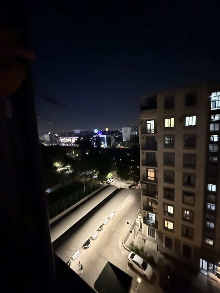 Chilonzor yengi navastroyka uy sotiladi 81 kv 3 xona