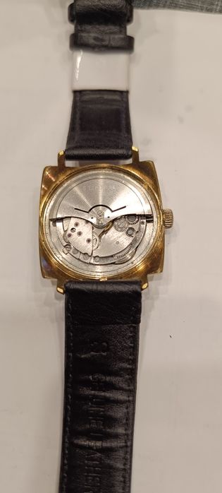 Позлатен автоматичен винтидж руски часовник Poljot