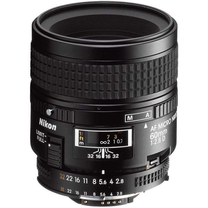 Nikon AF Micro-NIKKOR 60mm f/2.8D - Намален