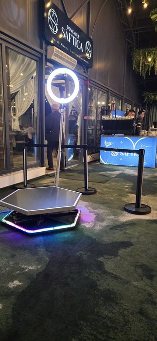 Vând Platformă Booth 360 / Vogue Box/ Oglinda Cabina Foto Booth