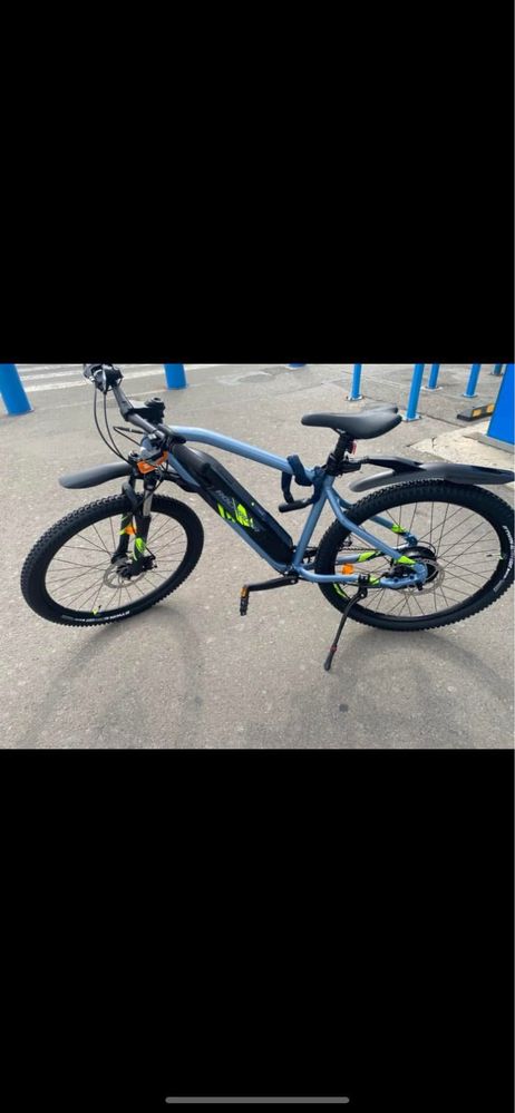 Biciclete electrice de inchiriat / Rent cycle electric Glovo Tazz Bolt