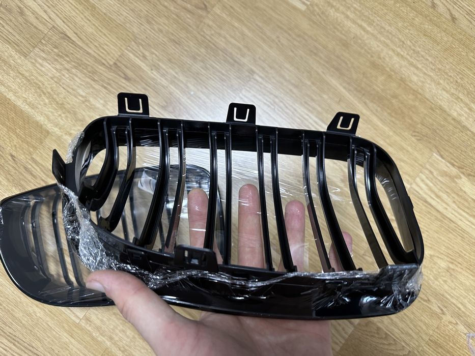 Grile Nari Duble M Design BMW Seria 1 E81 e87 e82 e88 Negru Lucios FL