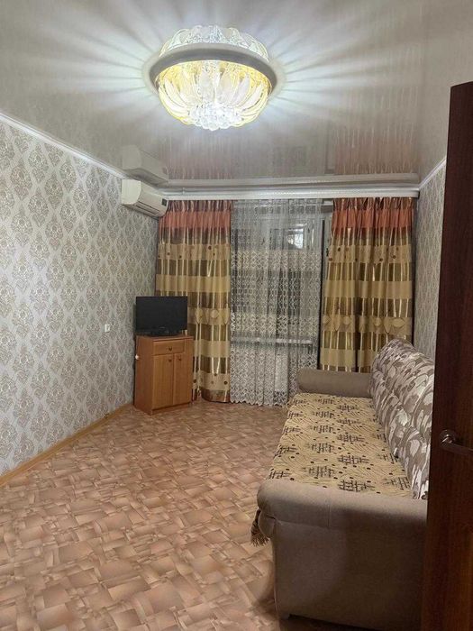 Продается 2 комнатная в 4 мкр