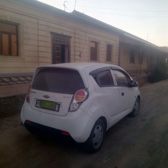 Спарк сотилади хивадо