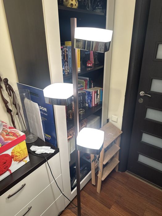 Lampa cu 3 becuri