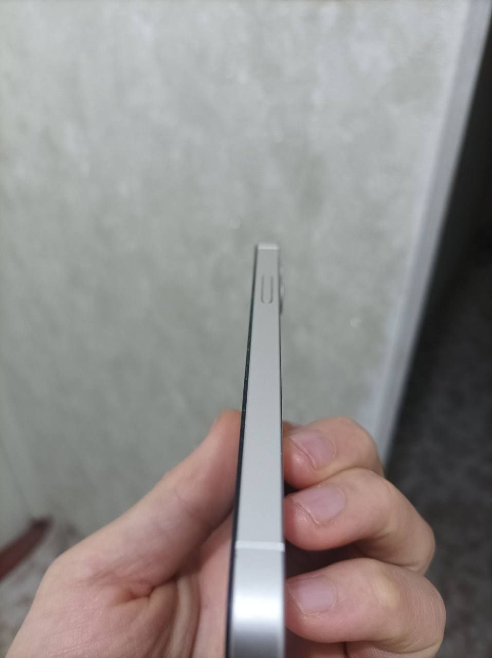Iphone 12 holati yangi