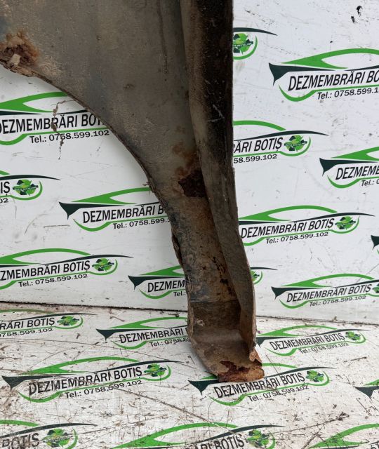 Aripa fata dreapta Volkswagen VW Polo a 3-a generatie 6N (facelift)