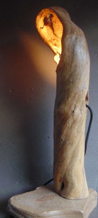 Ръчно изработена арт лампа