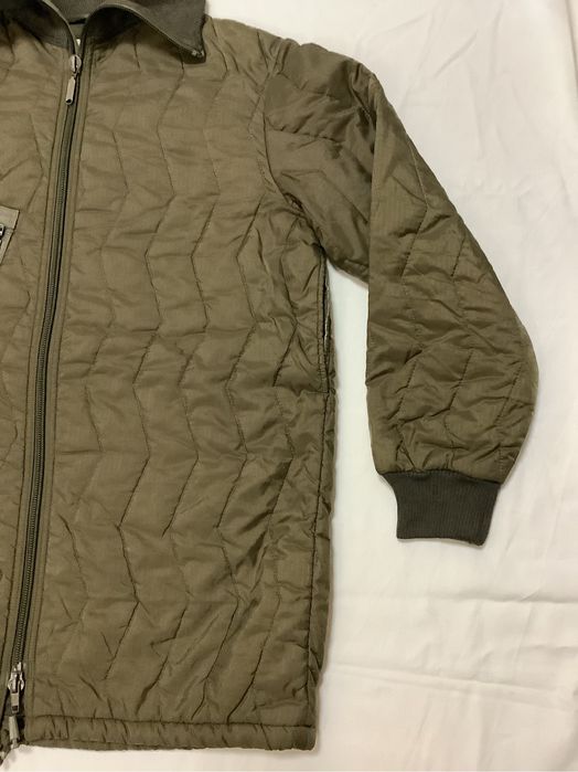 Jacheta militara matlasata L