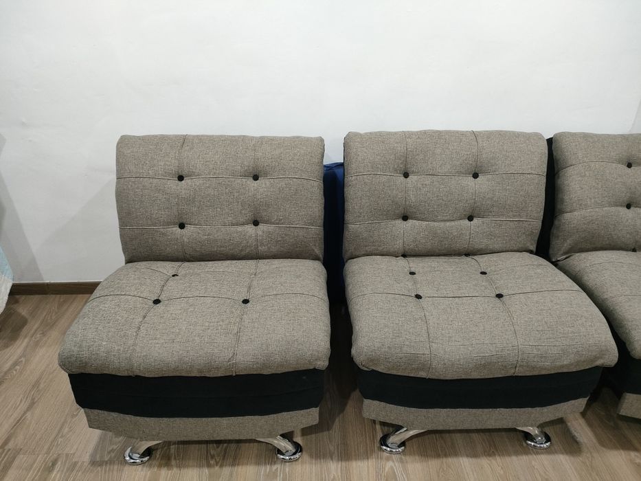 Продам диван и два кресла