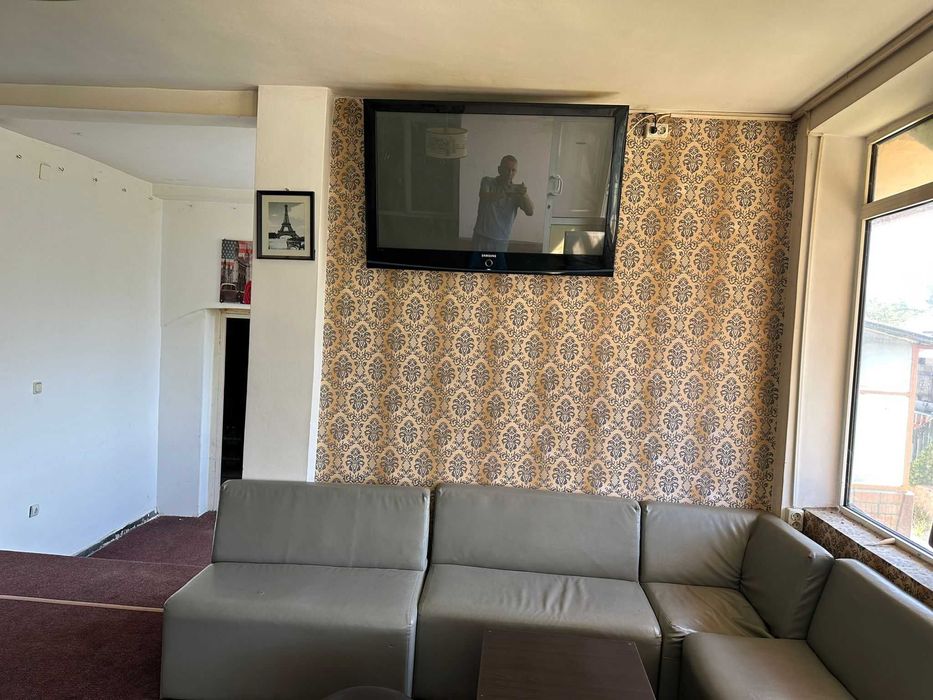 De inchiriat spațiu comercial în centrul comunei Vadul Săpat