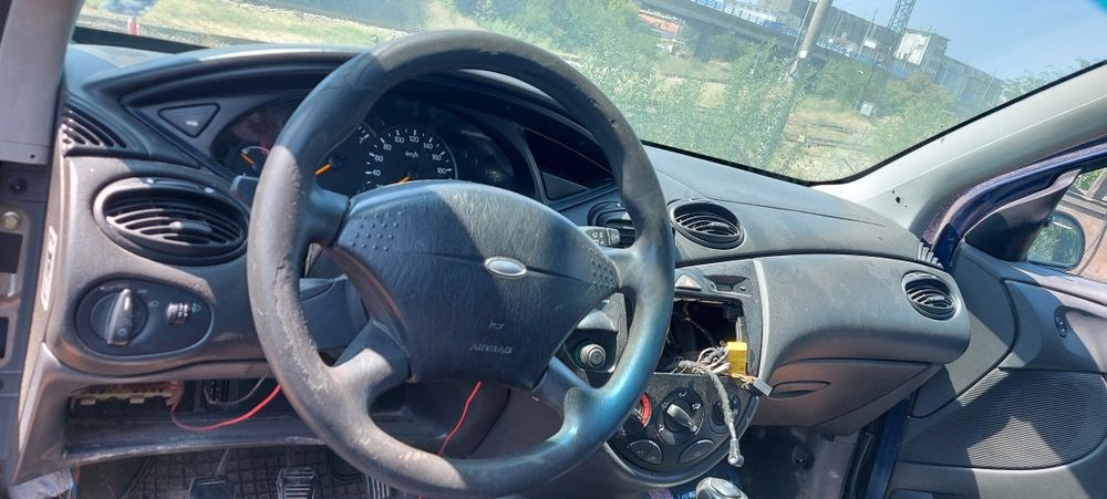 Ford focus 1.6i 2001