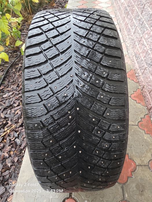 Зимняя резина с шипами