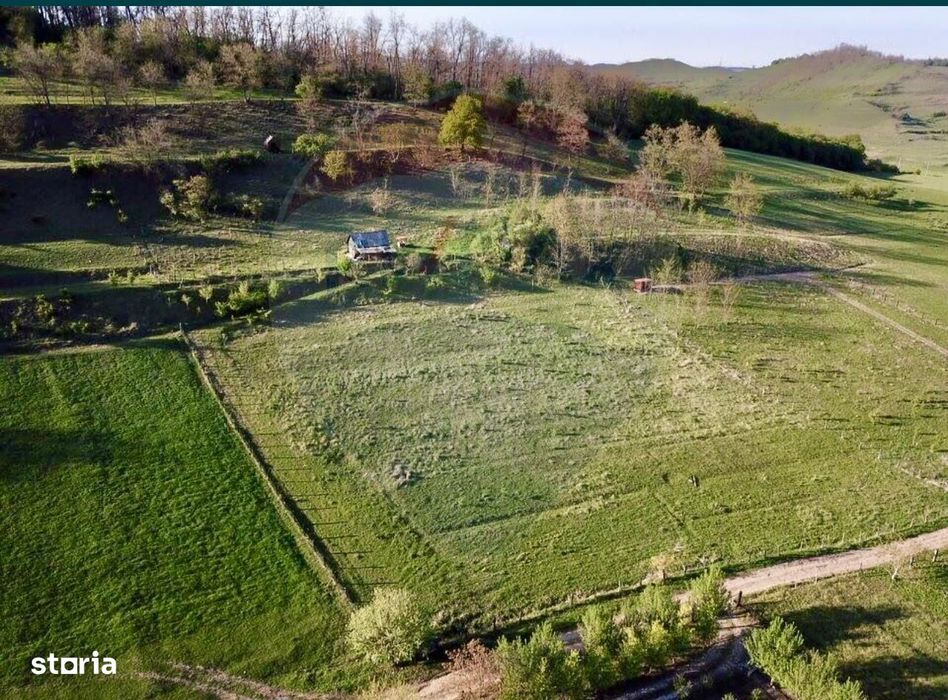Teren intravilan 2000mp, lângă barajul Ighis
