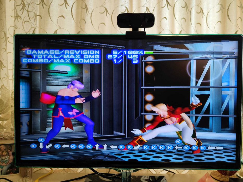 Consola Noua G11 PRO + 2 Controlere Schimbate, 64 GB plin cu jocuri!