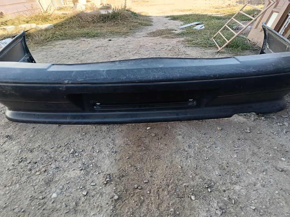 Продам задний бампер ваз 2115