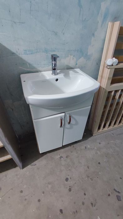 Продам ванную и раковину