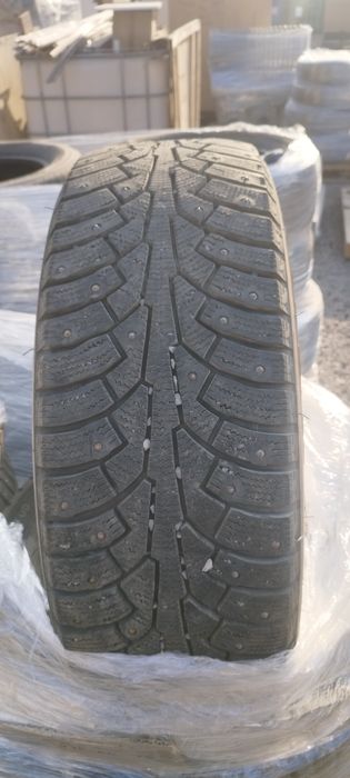 Продам бу зимние шины шипованный