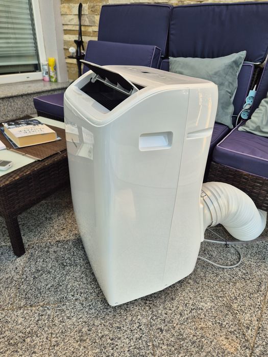 Aer conditionat portabil 12000 BTU Hisense