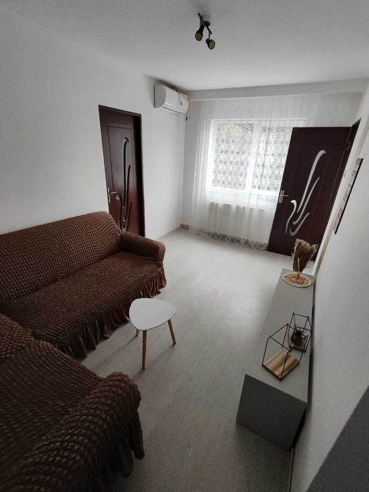 De inchiriat apartament renovat – Calea Șagului, Piața Doina