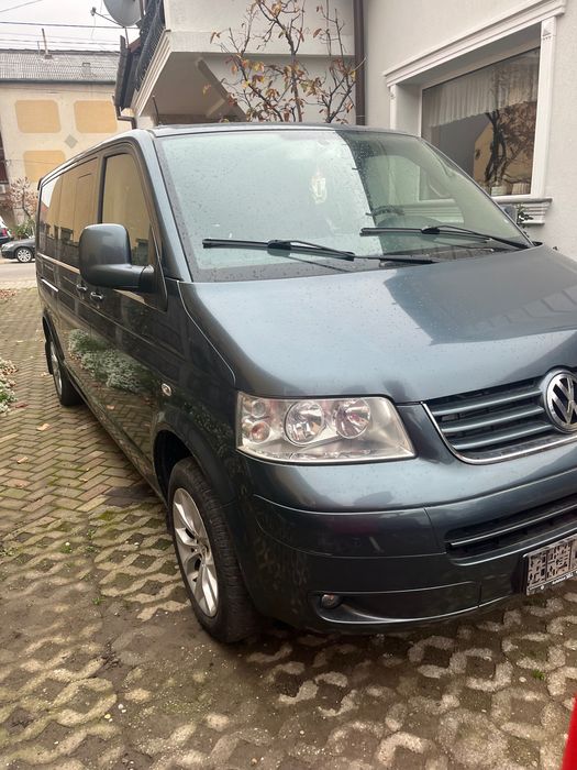 Volkswagen T5 Caravelle  Automatic