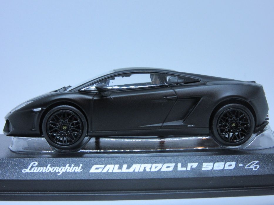 Macheta Lamborghini Gallardo LP 560 - 4 Norev 1:43