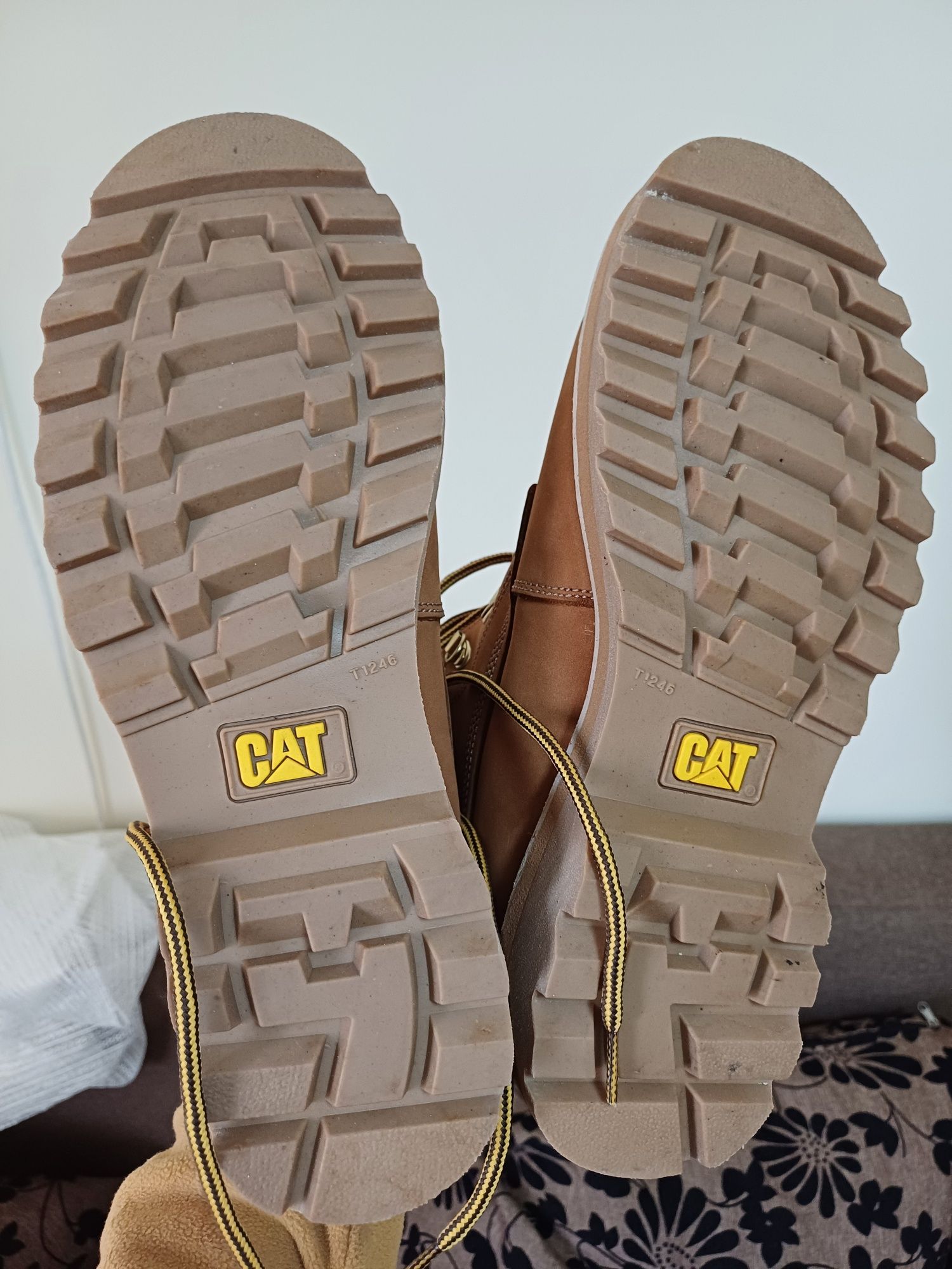 100% оригинални ботуши Caterpillar