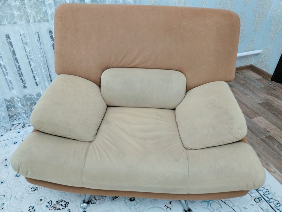 Продаю кресло 2 шт