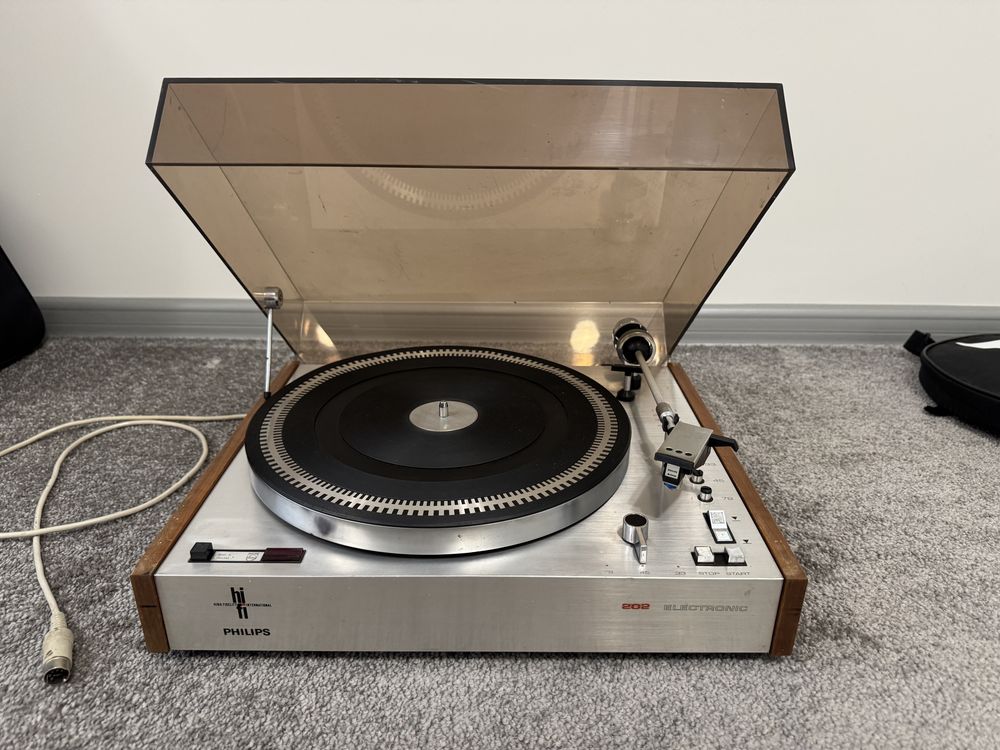 Philips 202 electronic грамофон