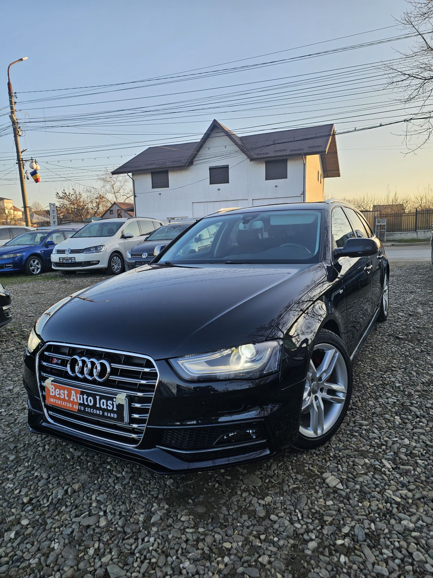 Auto A4 S-line Quattro