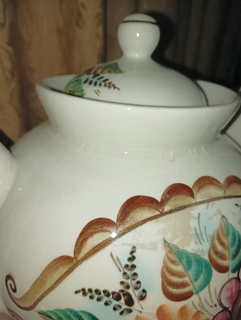 Чайники большой и маленький