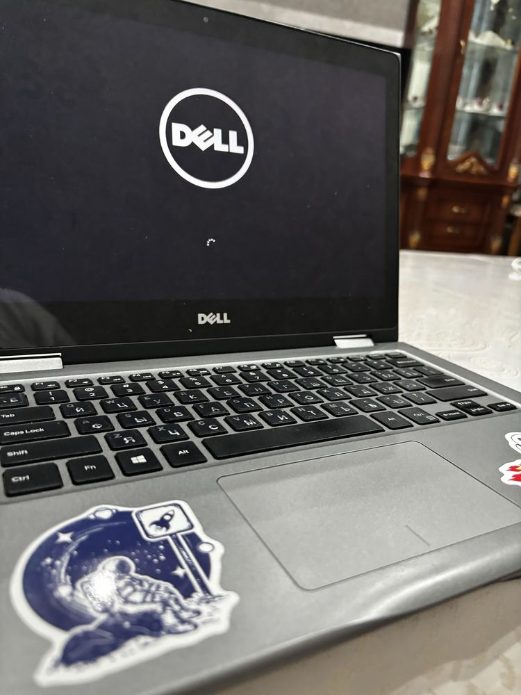 Ноутбук Dell inspiron planshet