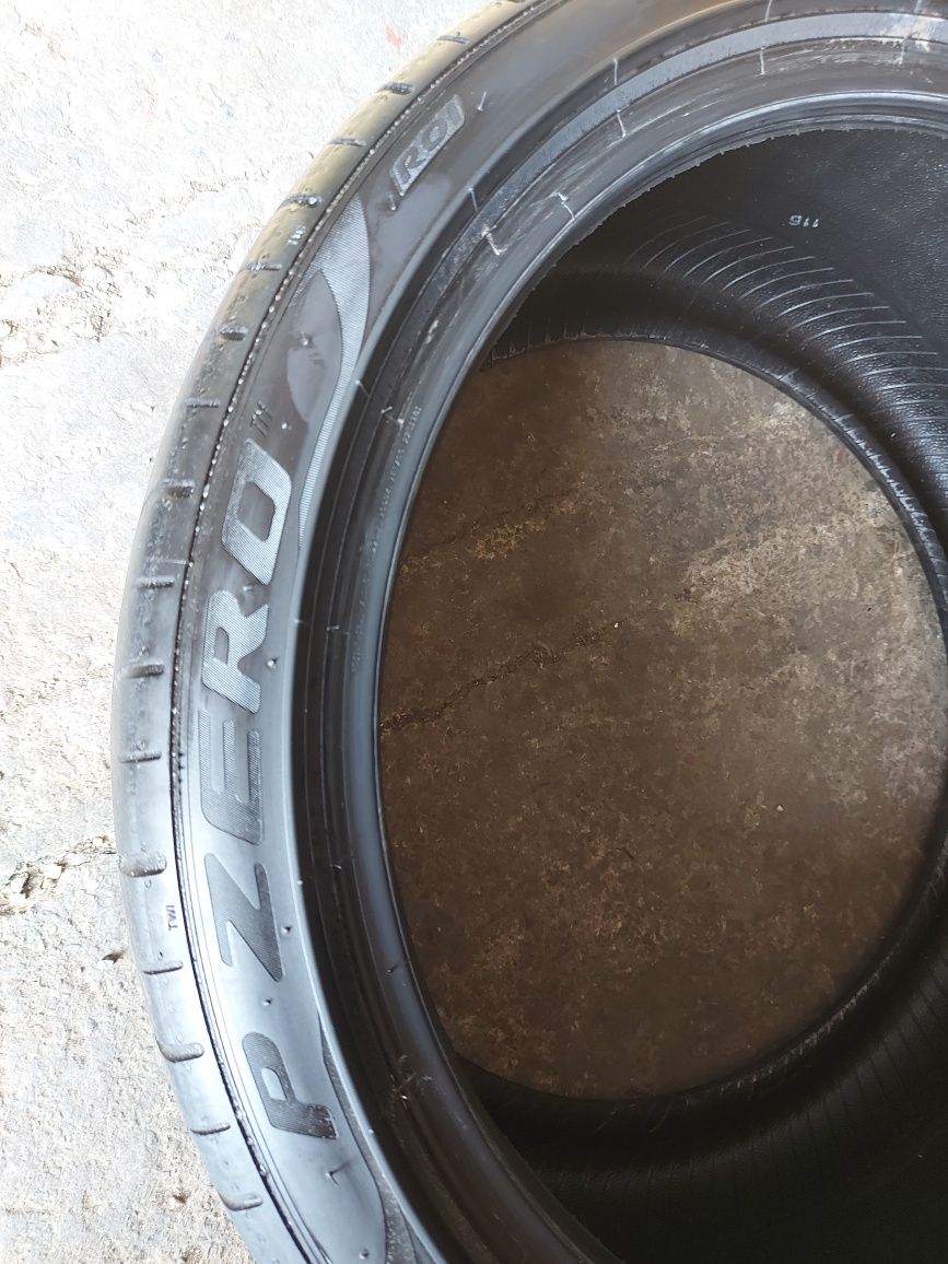 305 30 20 Pirelli DOT 2016 vara