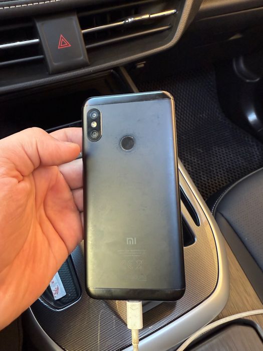Xiaomi A2 Lite 4/64 гб
