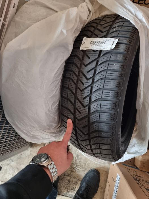 2бр. Зимни гуми Pirelli 205/55/R16