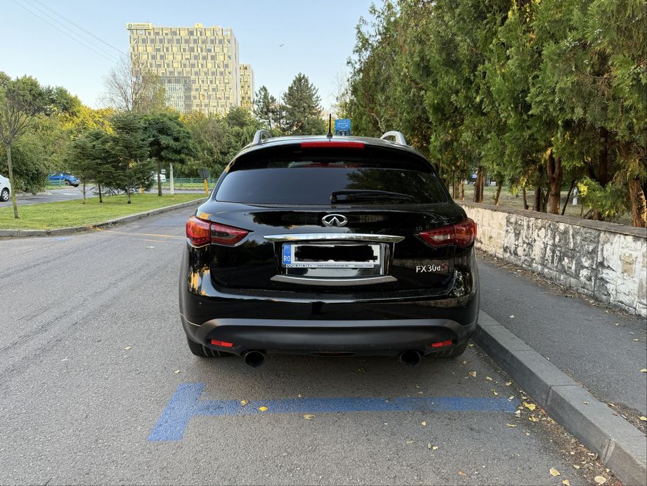 Infiniti fx30ds 2013