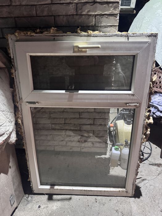 Продам б/у окно в баню или сарай 10000тг