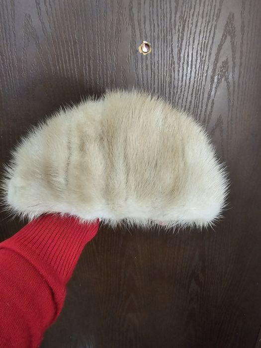 Căciulă blana naturala jder auriu