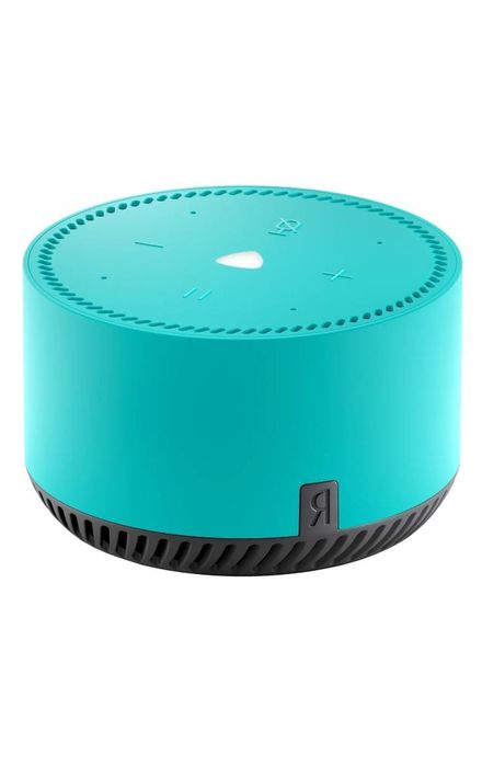 Самая яркая и компактная колонка с Алисой