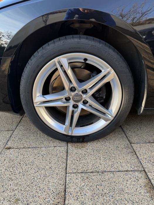 Audi A4 40 TFSI MildHybrid S-tronic (2 seturi de roti incluse)