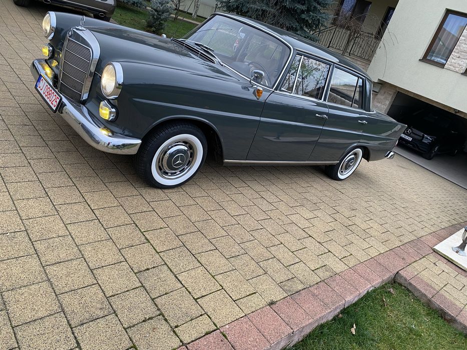 Vand Mercedes C190,w110,an 1962,inmariculat vehicul istoric