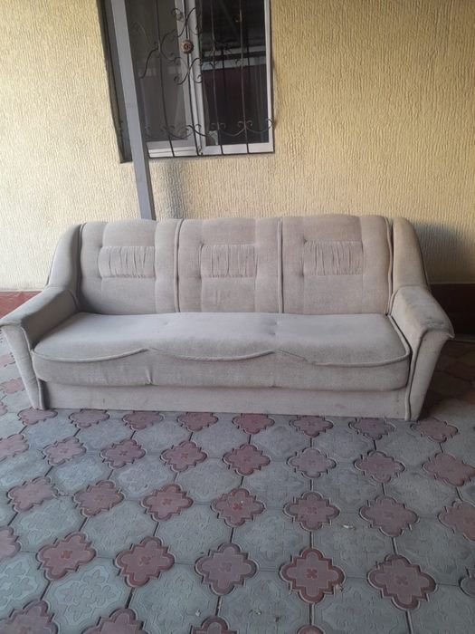 Продам большой диван