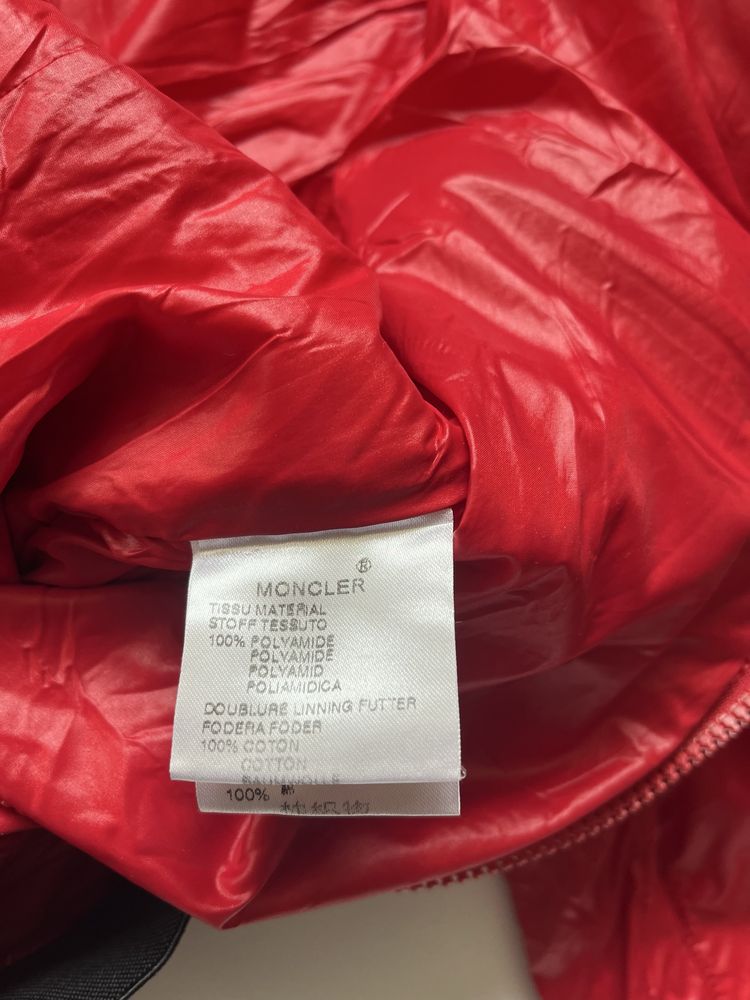 MONCLER : Дамско преходно яке размер 5 или ХЛ / Оригинал