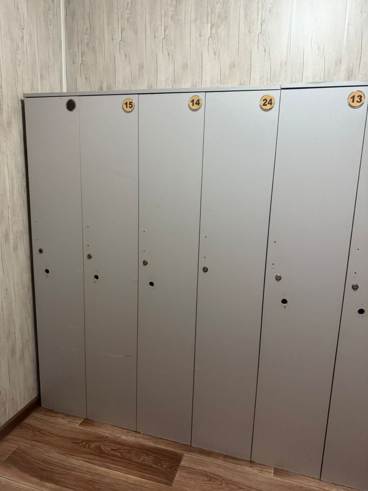 Продам шкафы для раздевалки хостел общежитие баня