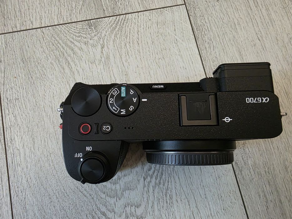 Sony A6700 ca noua