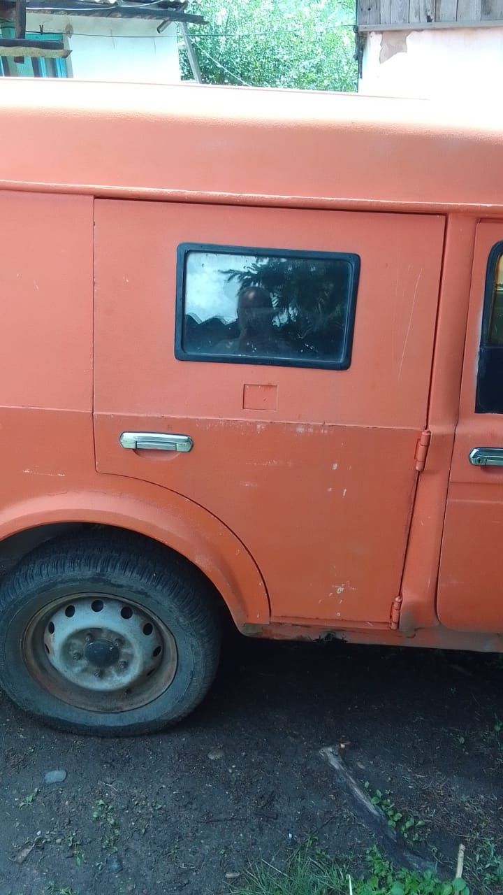 Нива 2131 пяти дверная