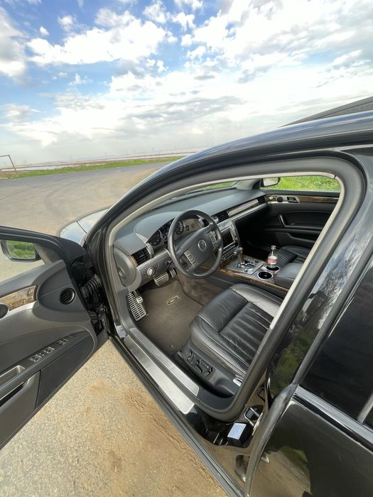 Vand Volkswagen Phaeton 2010, 3.0TDI