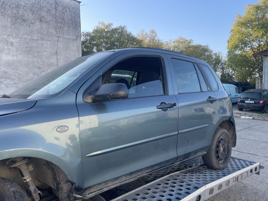 Mazda 2 2004 1.4 CD на части
