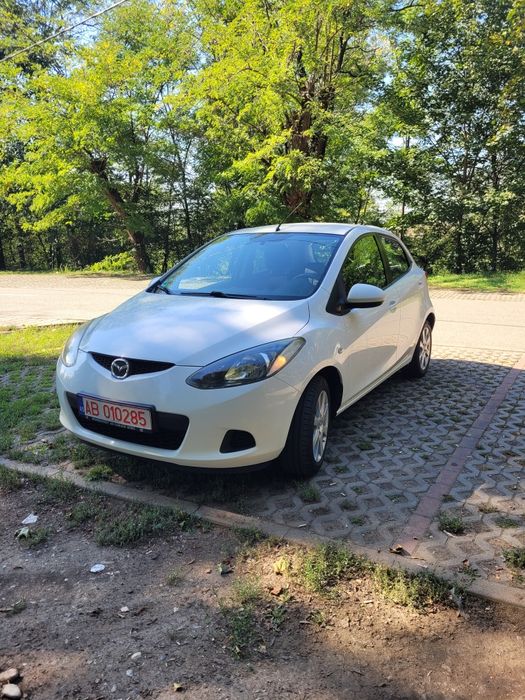 Mazda 2 benzină 2010